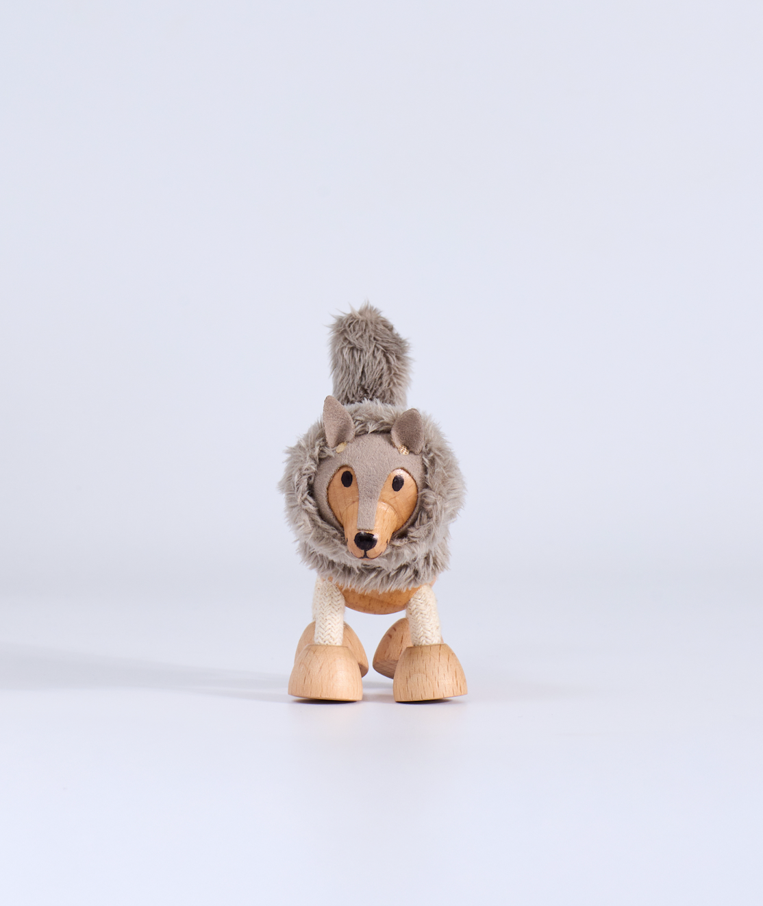 How Do Wolves Change an Entire Ecosystem? The Power of the Pack