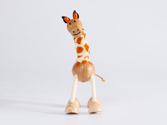 Did You Know Giraffes Only Sleep 30 Minutes a Day? 10 Amazing Facts for Kids